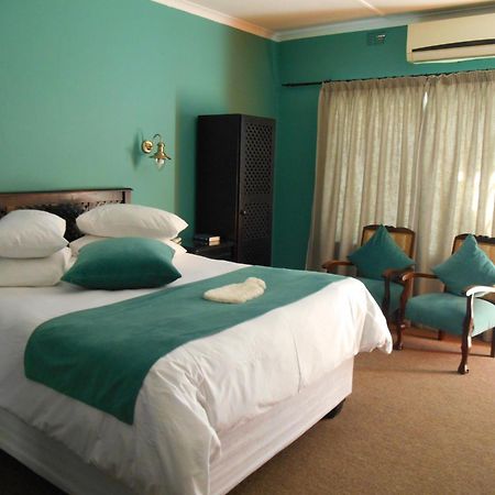 Obesa Lodge Graaff Reinet Luaran gambar