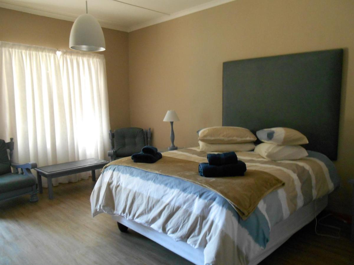 Obesa Lodge Graaff Reinet Luaran gambar