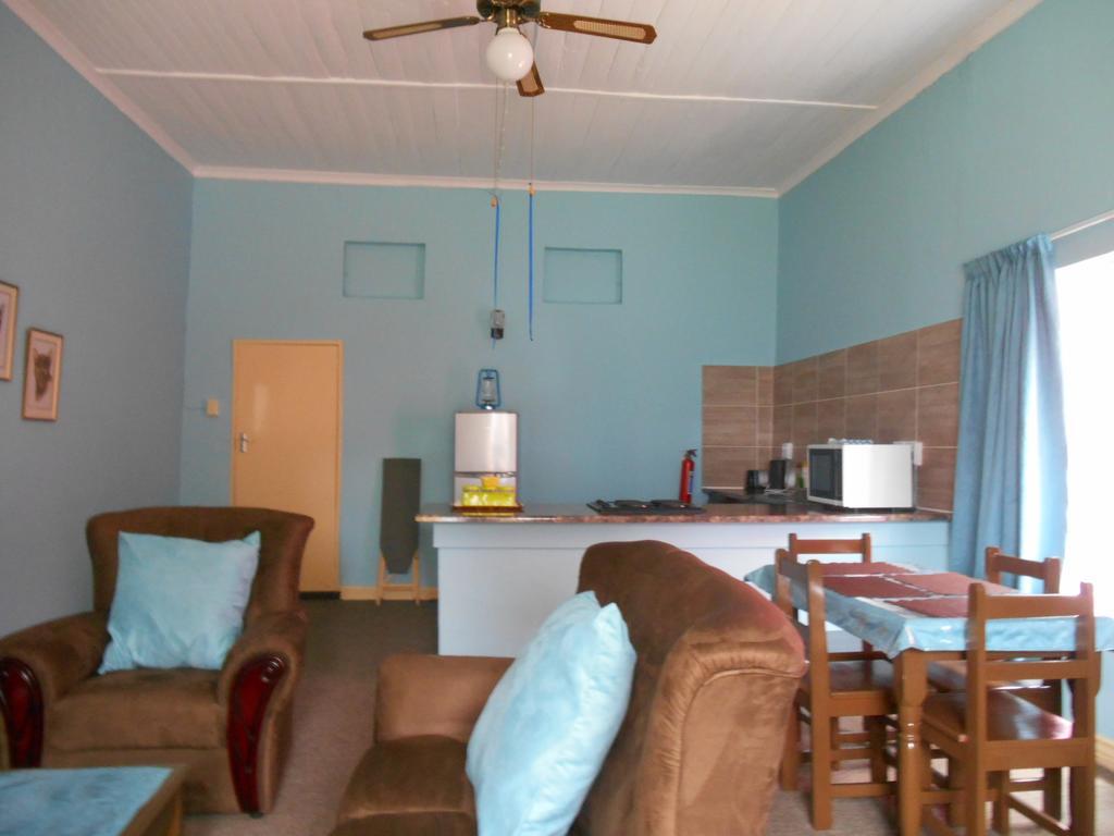 Obesa Lodge Graaff Reinet Bilik gambar
